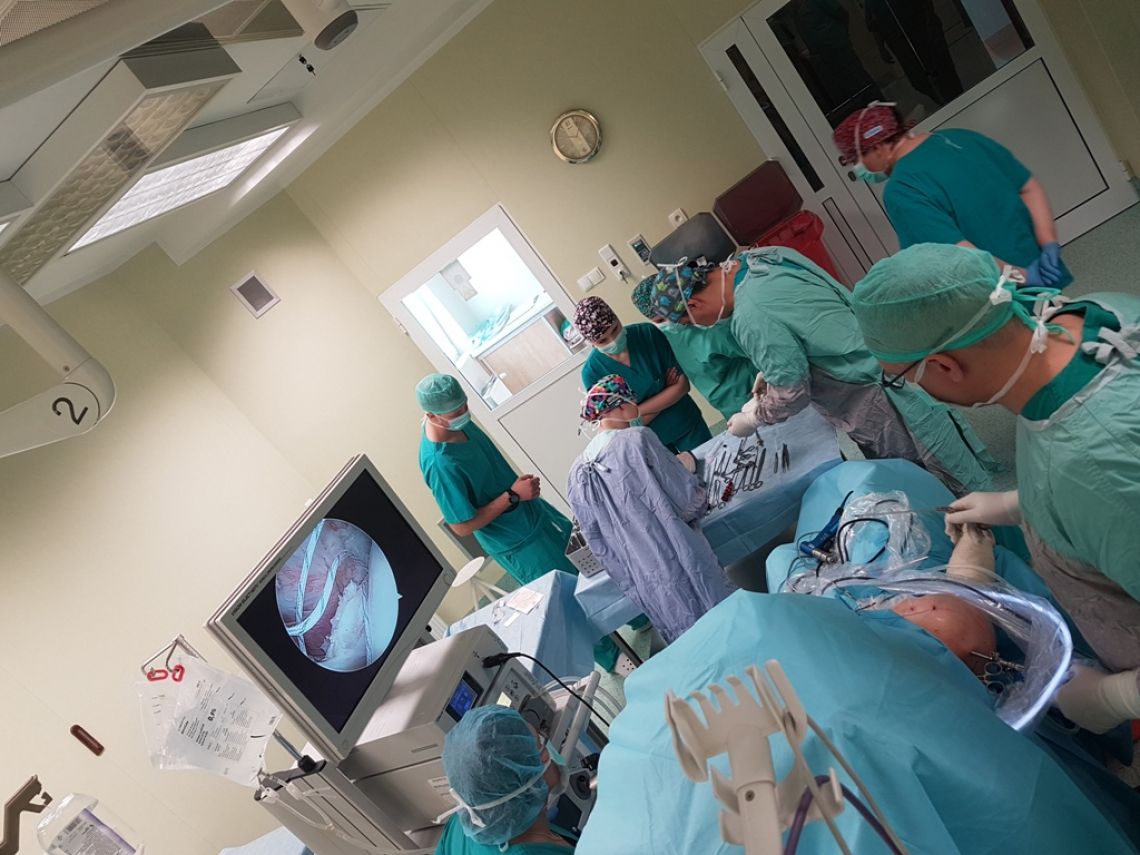 Rekonstrukcja stawu barkowego – szpital poszerza ofertę